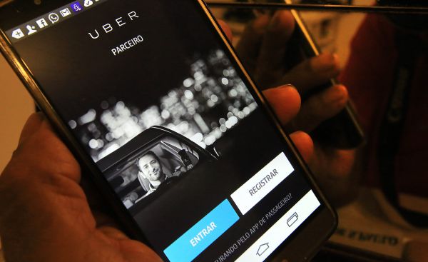 Aplicativo Uber causa polêmica em todo o mundo (foto:  Fernanda Carvalho/ Fotos Públicas)  