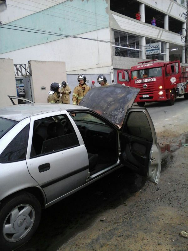 carro fogo