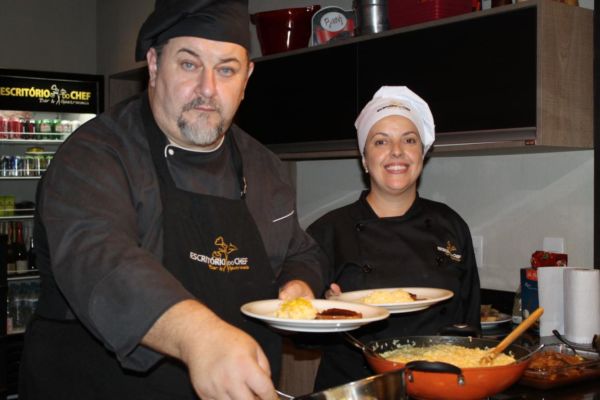 Curso 'Itália na Mesa' é ministrado pelo Chef italiano Claudio Suppo (Foto: Divulgação)