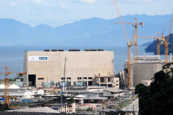 Angra 3 é um dos alvos de investigação por suspeita de corrupção nas obras