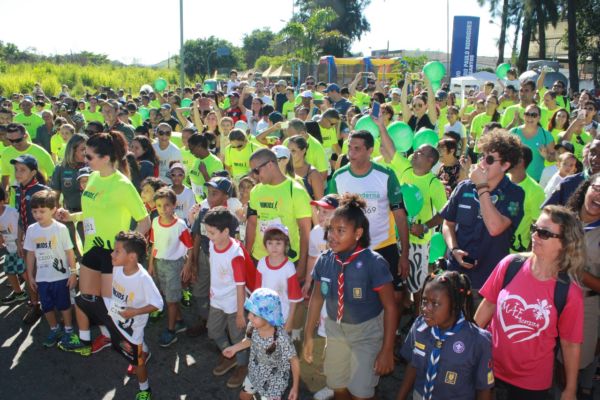 Evento: Primeira edição da corrida Federal Kids foi dividida em três categorias e reuniu quase três mil pessoas.(Foto: Evandro Freitas .)