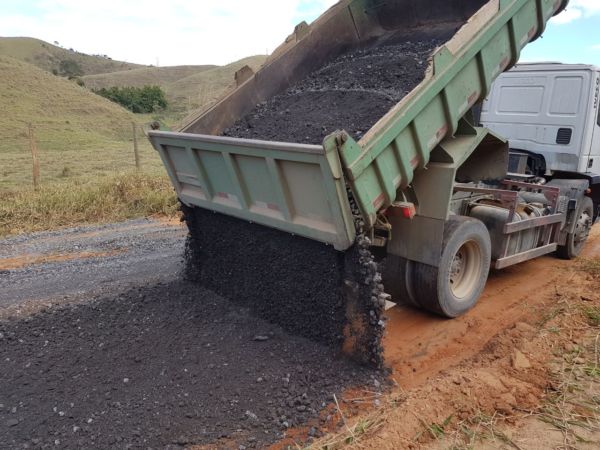 Continua: Prefeitura intensifica serviços de conservação das estradas rurais - Divulgação