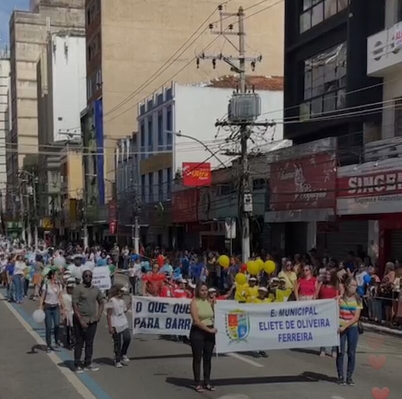 Desfile C Vico Em Barra Mansa Celebra Proclama O Da Rep Blica Di Rio