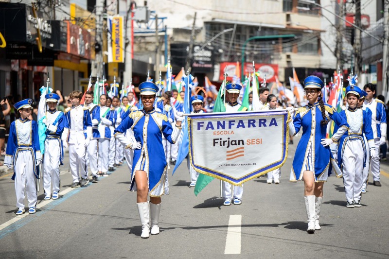 Barra Mansa Prepara Desfile C Vico Em Comemora O Aos Anos Di Rio