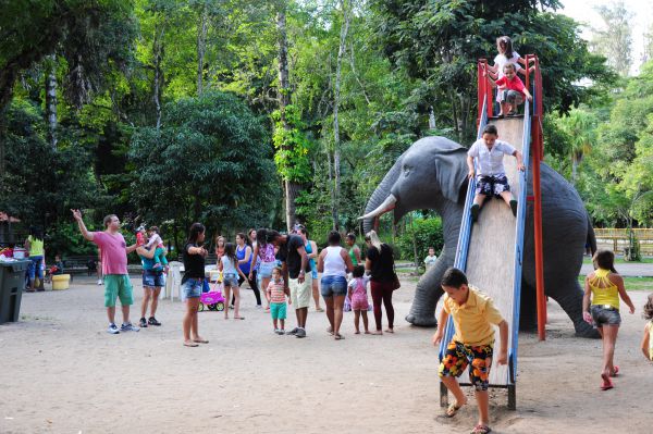 Pedalinho Zoo VR - Volta redonda - RJ - Brasil | Zoológico M