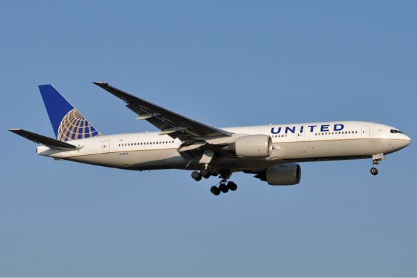 Investigação: Boeing da United teria sido atacado   (Foto: Divulgação )