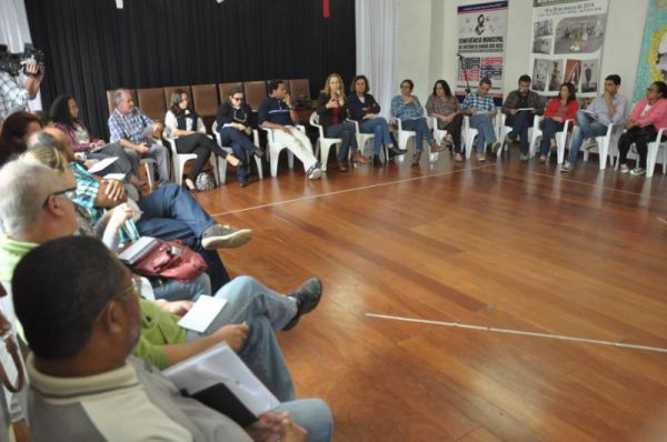 Em debate: Reunião discute detalhes de projeto a ser implantado em Angra 