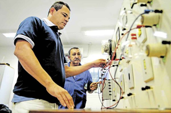 Eletricista (2)