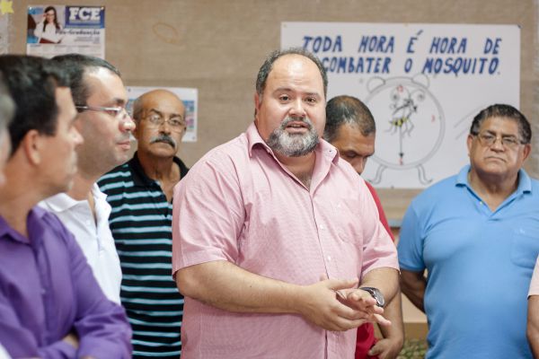 Prefeito: Jonas Marins pediu apoio da população em uma ação conjunta e contínua de combate ao mosquito (Foto: Divulgação PMBM/Cris Oliveira)