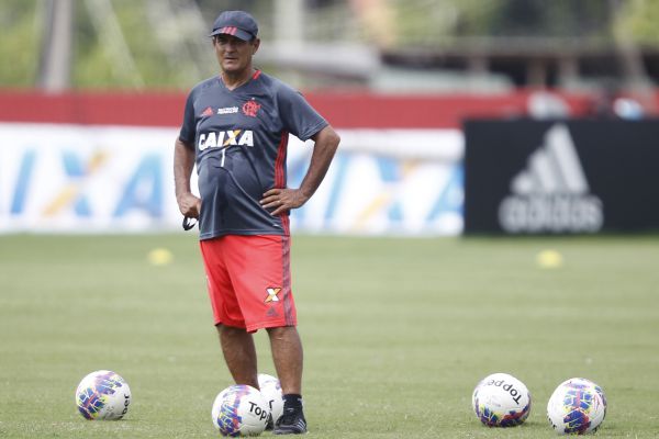 Ajeitando: Muricy Ramalho pode balançar no cargo se Flamengo não vencer o clássico