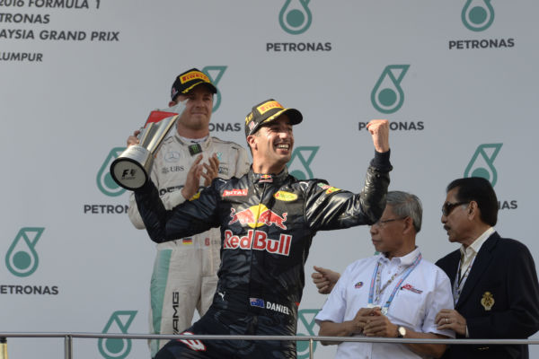 Primeiro lugar: Daniel Ricciardo foi o vencedor do circuito da Malásia (Foto: Foto Studio Colombo/Pirelli)