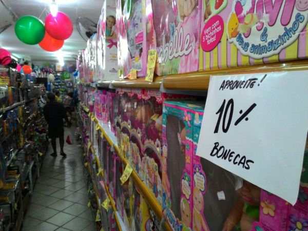 Lojas de Barra Mansa apostam em vendas no Dia das Crianças (Arlindo Novais)