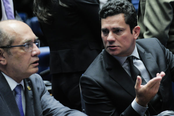 Abuso de Autoridade: Juiz Sérgio Moro e ministro do Supremo Tribunal Federal Gilmar Mendes estiveram nesta quinta-feira no Senado (Foto: Geraldo Magela/Agência Senado)