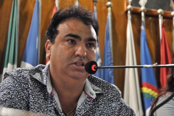 Adiou: Pedido de vistas de Neném impediu que votação fosse feita nesta terça (Foto: Arquivo)