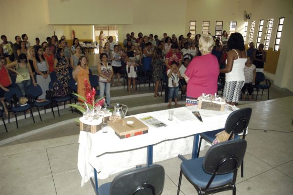 Vice-prefeita de Barra Mansa fez homenagem pelo Dia Internacional da Mulher (foto: PMBM)