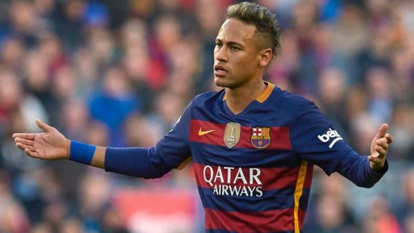 Neymar atinge ápice da carreira pessoal até o momento com partida perfeita