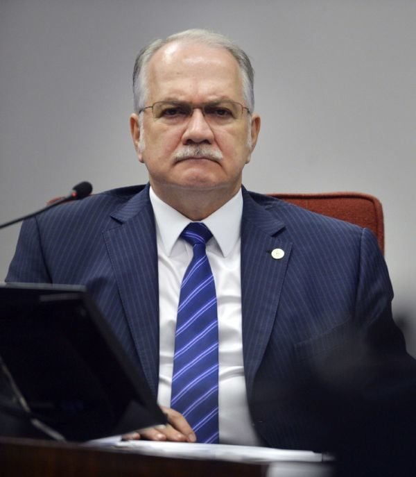 Fachin não atende pedido da defesa de Lula