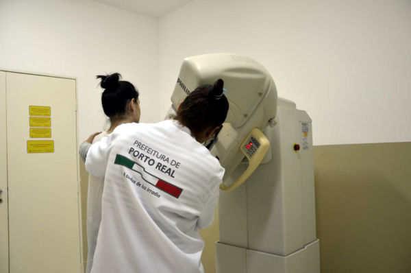  Rede pública: Em operação desde o último dia 9 em Porto Real, aparelho avalia os tecidos internos da mama (Foto: Divulgação/Ascom PMPR)