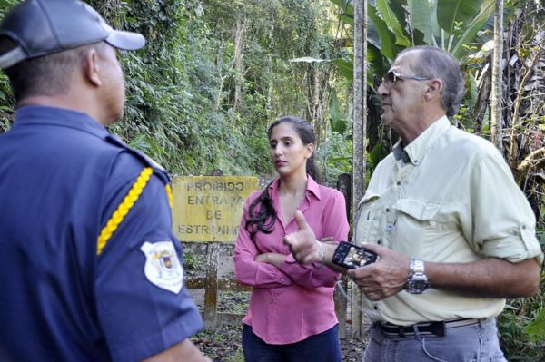 Fiscalização: Operação contou com a participação de 10 guardas municipais e cinco funcionários da secretaria de Meio Ambiente (Foto: Geraldo Gonçalves / Secom VR)