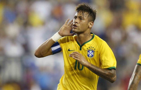 Artilharia: Em 79 partidas disputadas com a Seleção Brasileira, Neymar marcou 52 gols, três a menos que Romário (Foto: Arquivo)