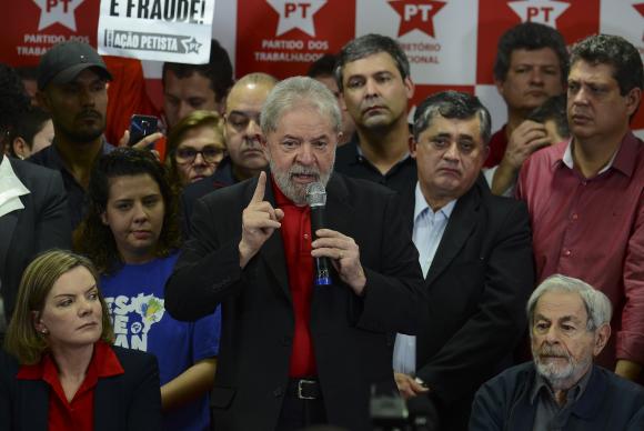 Lula tem pedido negado e dinheiro continuará retido