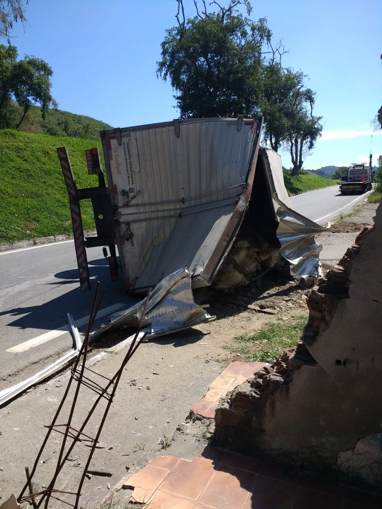 acidente na dutra barra mansa2