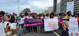 Inês Pandeló participa de marcha das mulheres Negras