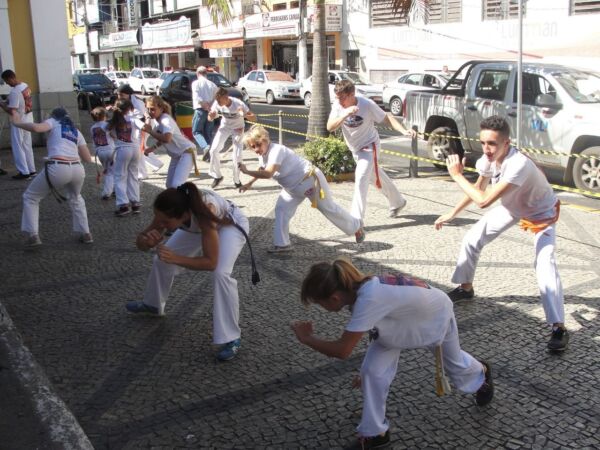 Jogo Da Capoeira, O - Cultura Popular No Brasil