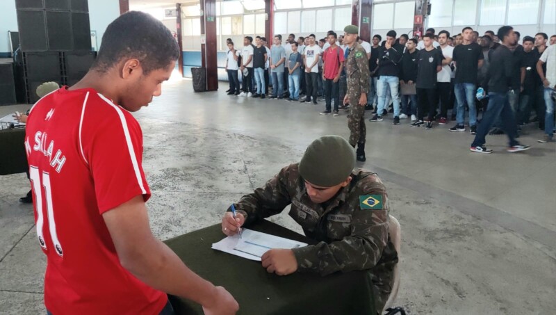 Prefeitura, em parceria com o Exército Brasileiro, amplia pontos
